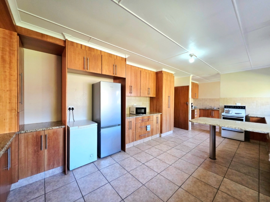 10 Bedroom Property for Sale in Universitas Free State
